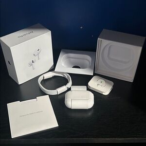 Apple AirPods Pro with White Charging Case